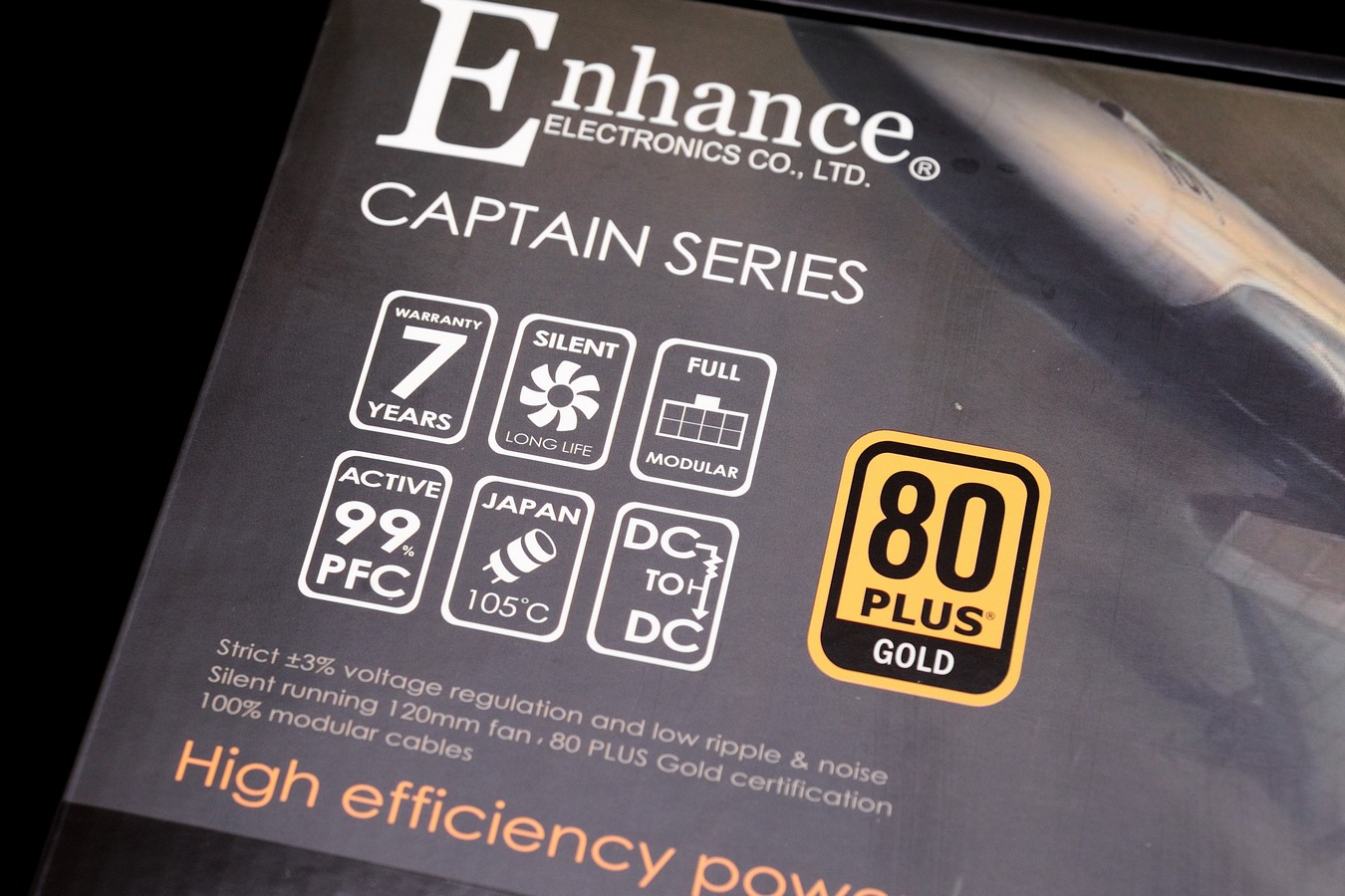 圖 益衡Enhance Captain C750 750W電源開箱